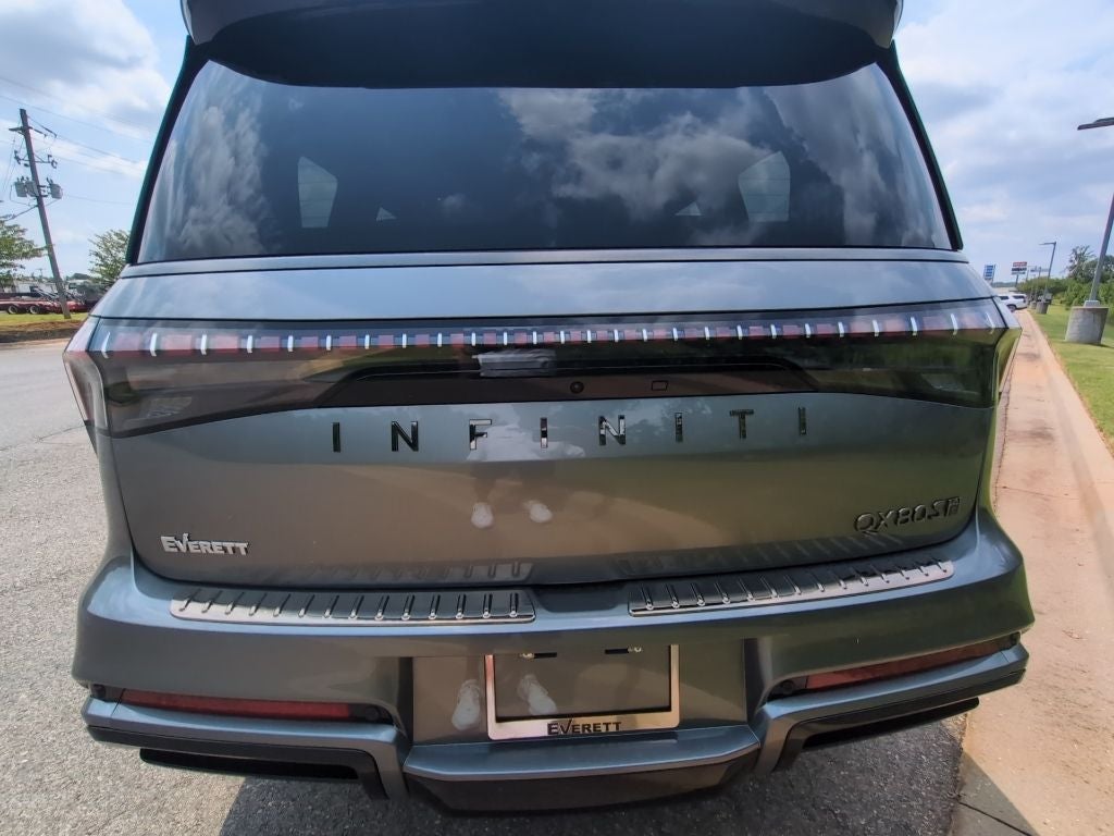 2027 INFINITI QX80 Sport 4WD