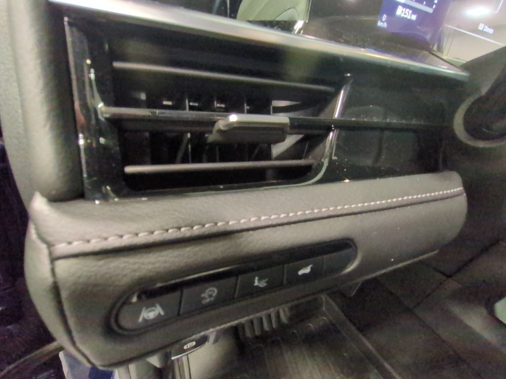 2025 INFINITI QX80 Sensory 4WD