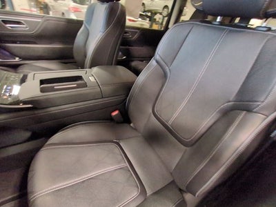 2025 INFINITI QX80 Sensory 4WD