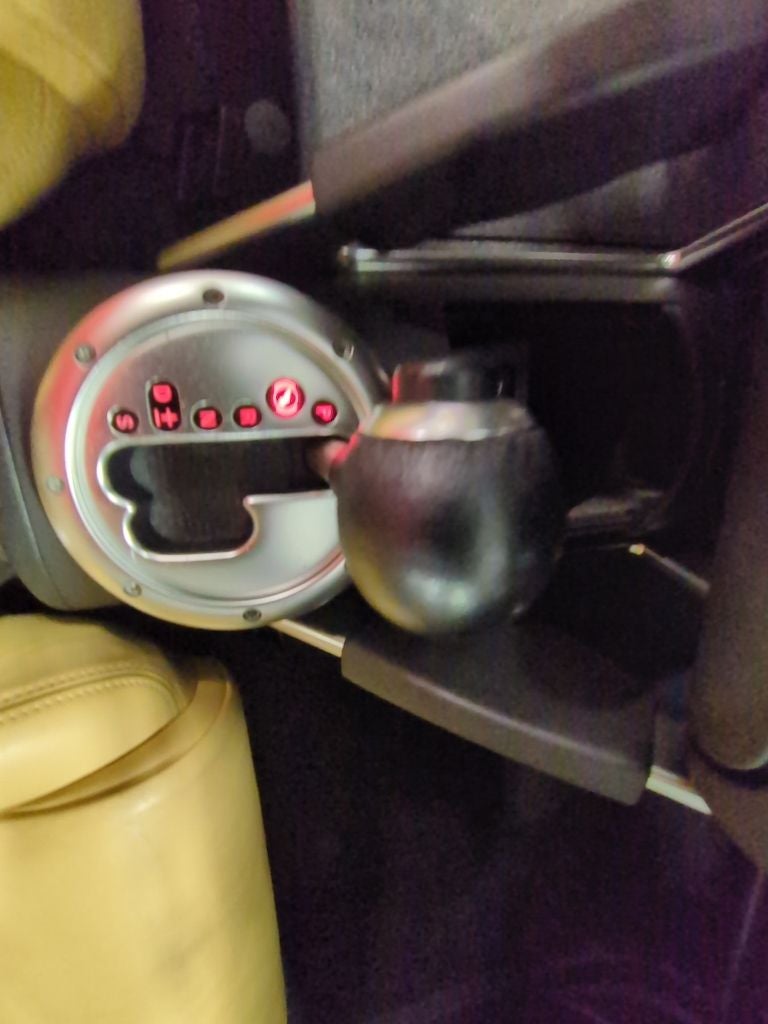 2004 Audi TT 3.2L quattro