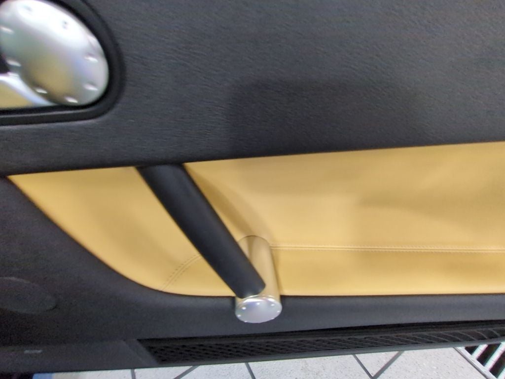 2004 Audi TT 3.2L quattro