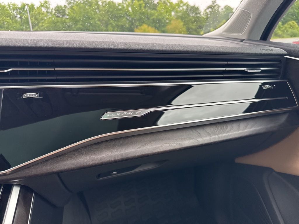 2021 Audi Q7 45 Premium Plus quattro