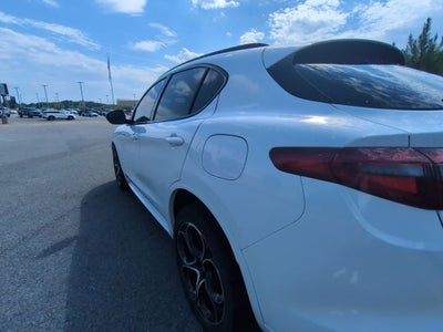 2023 Alfa Romeo Stelvio Veloce