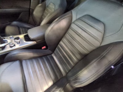 2023 Alfa Romeo Stelvio Veloce
