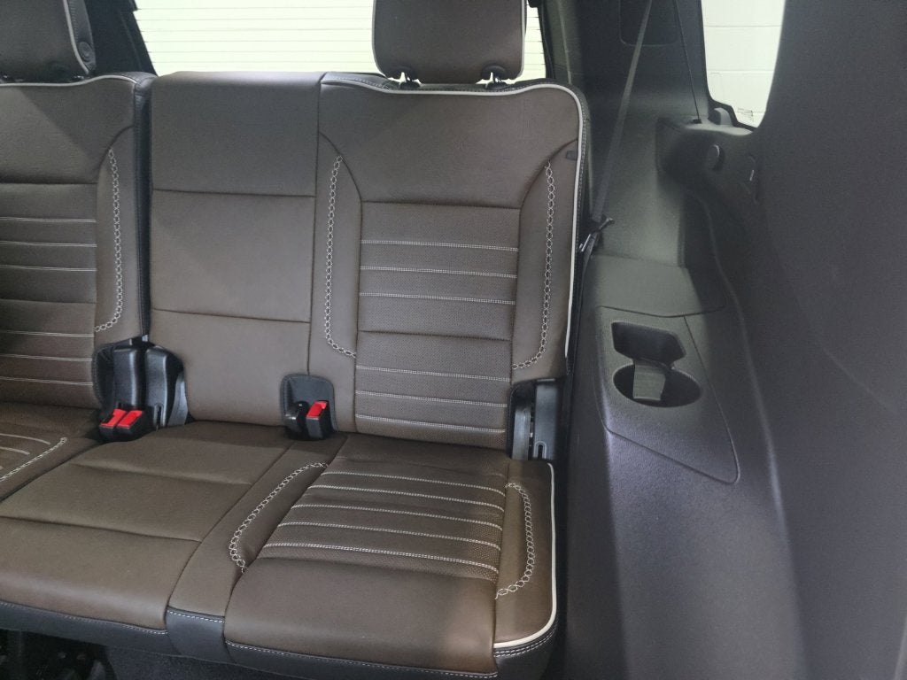 2025 GMC Yukon Denali Ultimate