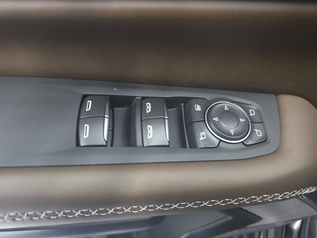2025 GMC Yukon Denali Ultimate