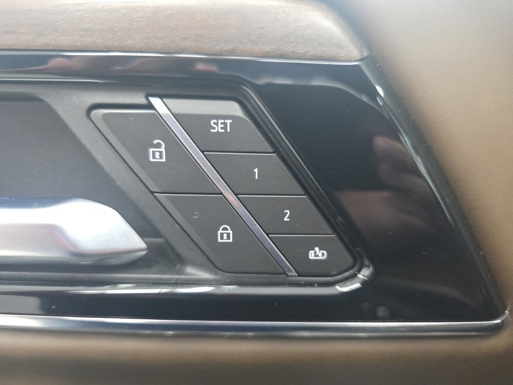 2025 GMC Yukon Denali Ultimate