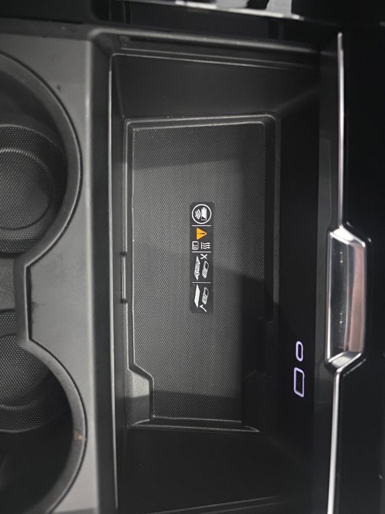 2025 GMC Yukon Denali Ultimate