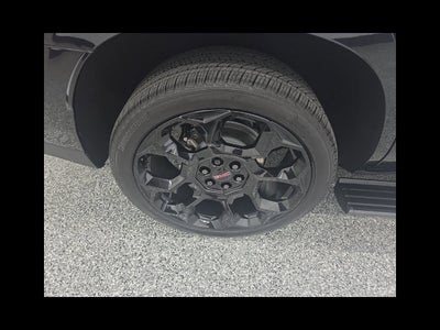 2025 GMC Yukon Denali Ultimate