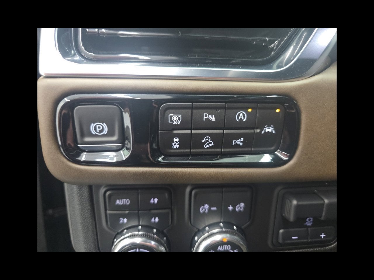 2025 GMC Yukon Denali Ultimate