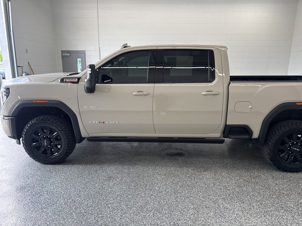 2026 GMC Sierra 2500HD AT4
