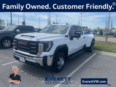 2025 GMC Sierra 3500HD Pro