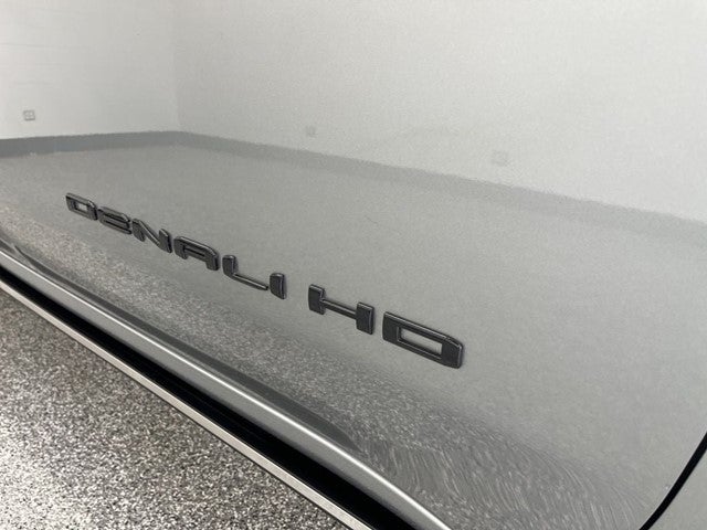 2025 GMC Sierra 2500HD Denali Ultimate