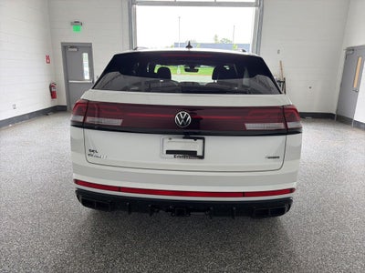 2026 Volkswagen Atlas Cross Sport 2.0T SEL R-Line Black