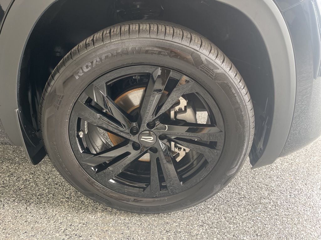 2026 Volkswagen Atlas Cross Sport 2.0T SEL R-Line Black