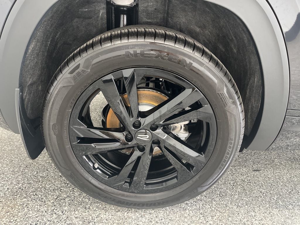 2026 Volkswagen Atlas Cross Sport 2.0T SEL R-Line Black