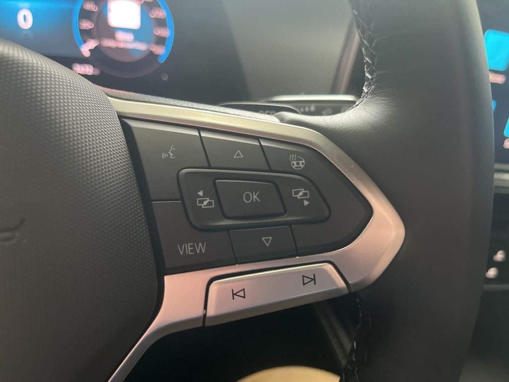 2026 Volkswagen Atlas Cross Sport 2.0T SEL R-Line Black