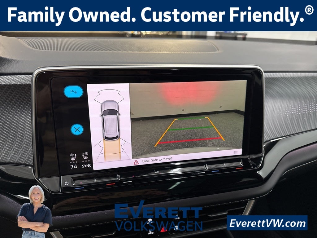 2026 Volkswagen Atlas Cross Sport 2.0T SEL R-Line Black