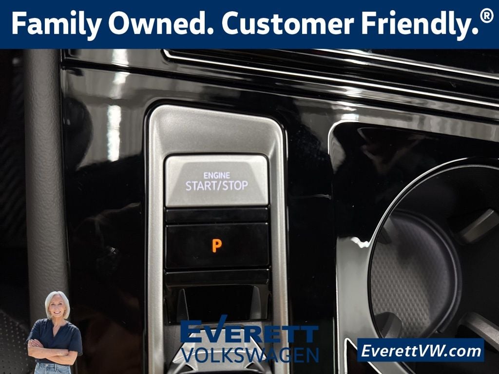 2026 Volkswagen Atlas Cross Sport 2.0T SEL R-Line Black