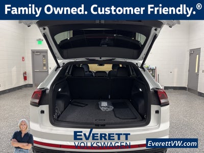 2026 Volkswagen Atlas Cross Sport 2.0T SEL R-Line Black