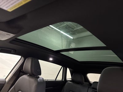 2026 Volkswagen Atlas Cross Sport 2.0T SEL R-Line Black