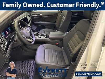 2026 Volkswagen Atlas Cross Sport 2.0T SEL R-Line Black