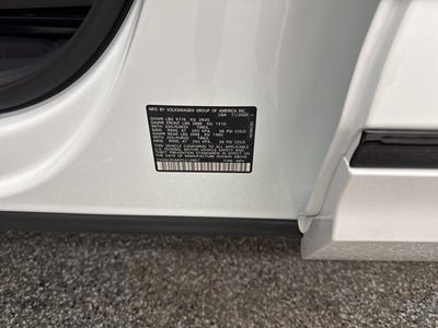 2026 Volkswagen Atlas Cross Sport 2.0T SEL R-Line Black