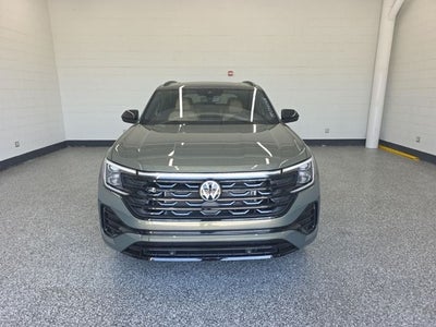 2026 Volkswagen Atlas Cross Sport 2.0T SEL R-Line Black