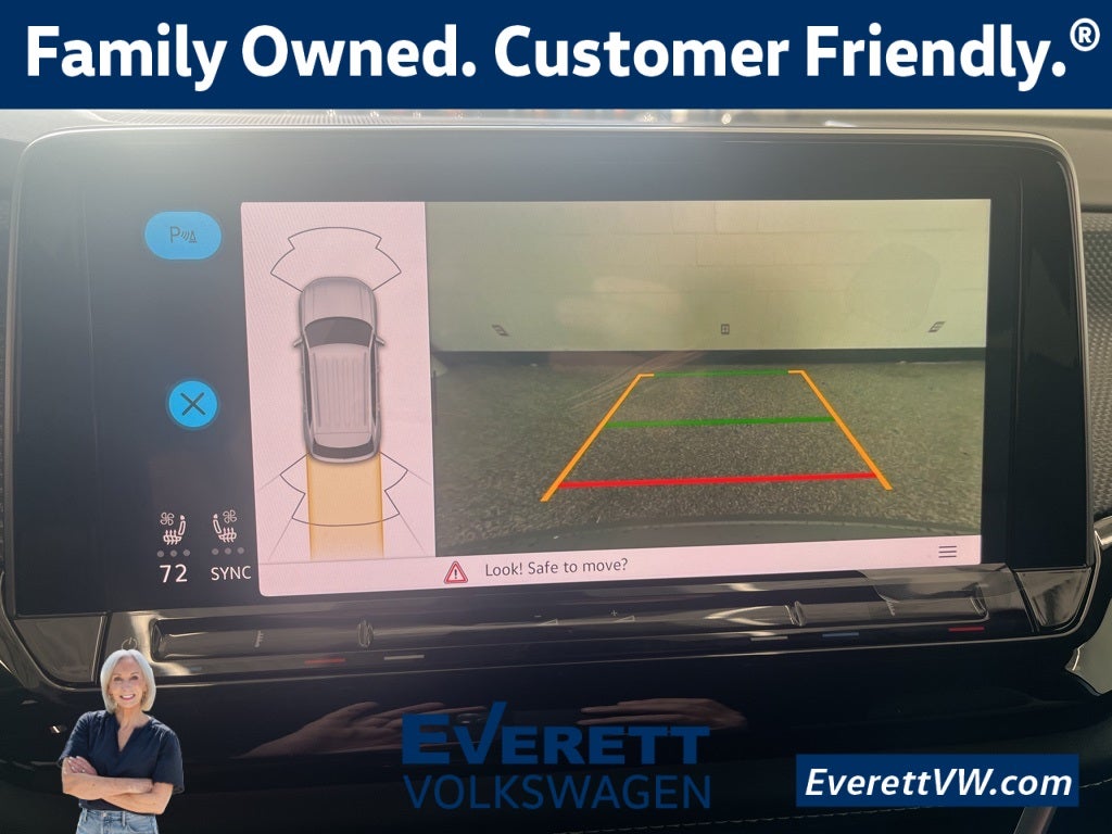 2026 Volkswagen Atlas Cross Sport 2.0T SEL R-Line Black