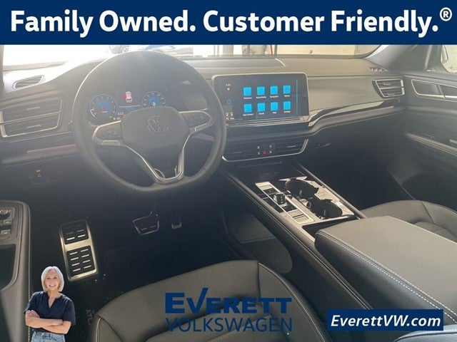 2026 Volkswagen Atlas Cross Sport 2.0T SEL R-Line Black