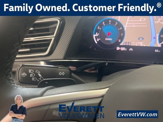 2026 Volkswagen Atlas Cross Sport 2.0T SEL R-Line Black