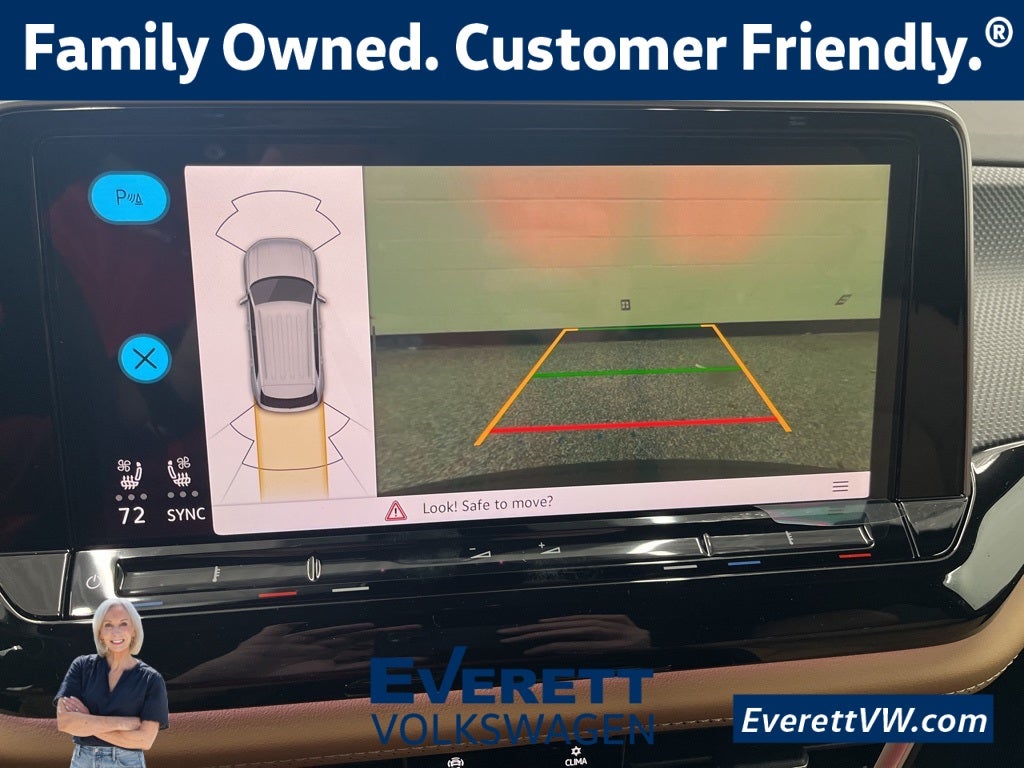 2026 Volkswagen Atlas Cross Sport 2.0T SEL R-Line Black