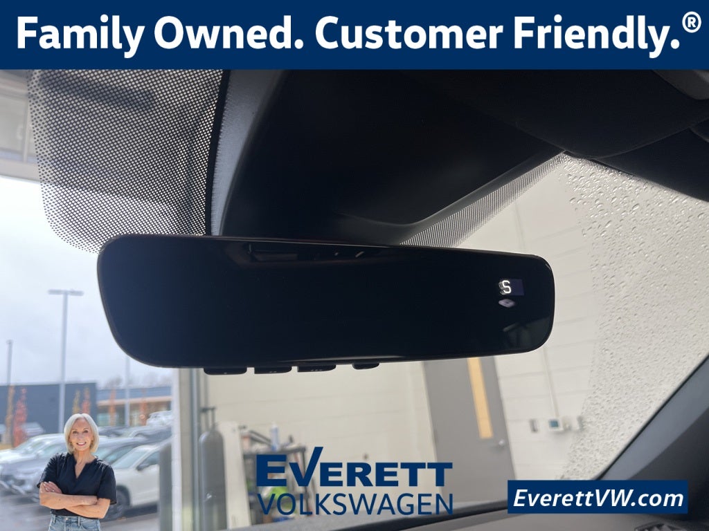 2026 Volkswagen Atlas Cross Sport 2.0T SEL R-Line Black