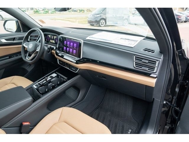 2026 Volkswagen Atlas Cross Sport 2.0T SEL R-Line Black