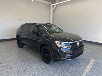 2026 Volkswagen Atlas Cross Sport 2.0T SEL R-Line Black