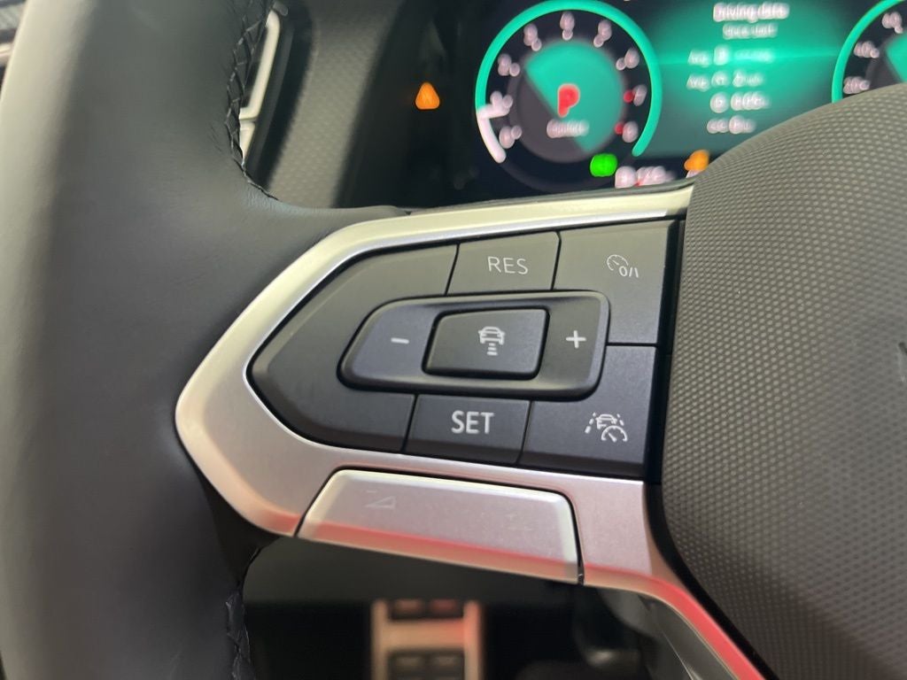 2026 Volkswagen Atlas Cross Sport 2.0T SEL R-Line Black