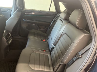 2026 Volkswagen Atlas Cross Sport 2.0T SEL R-Line Black