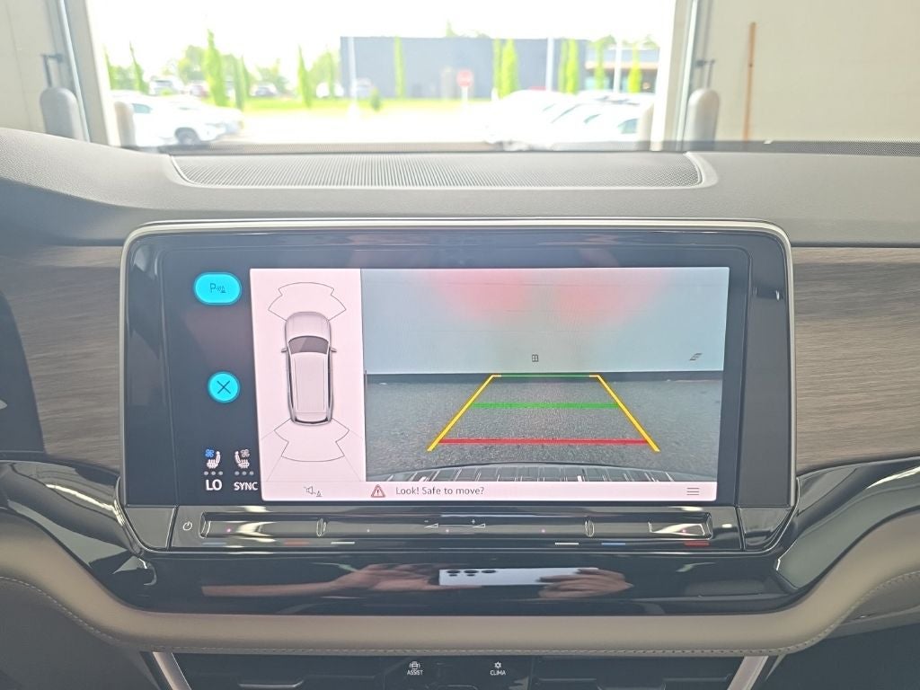 2026 Volkswagen Atlas 2.0T SEL