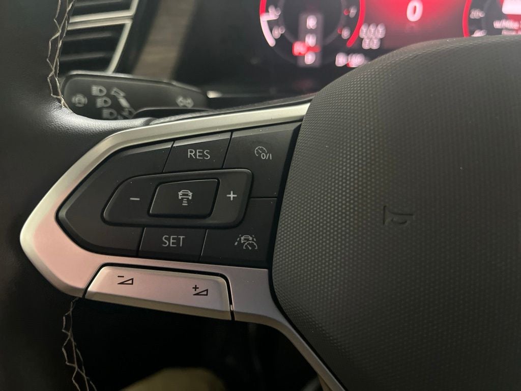 2024 Volkswagen Atlas 2.0T SEL