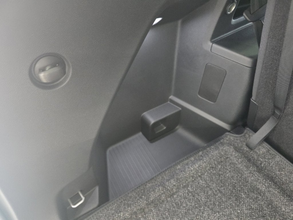 2027 Volkswagen Atlas SEL