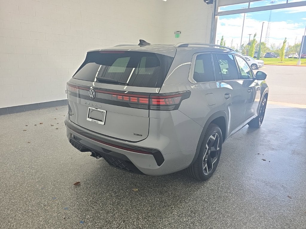 2027 Volkswagen Atlas SEL
