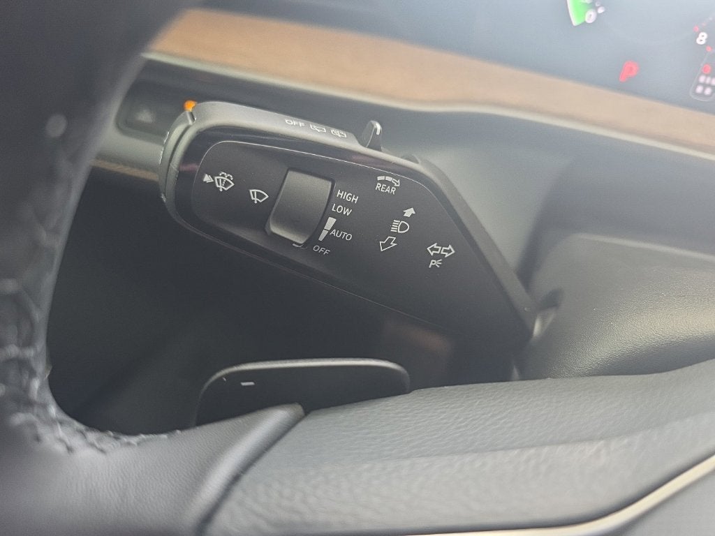 2027 Volkswagen Atlas SEL