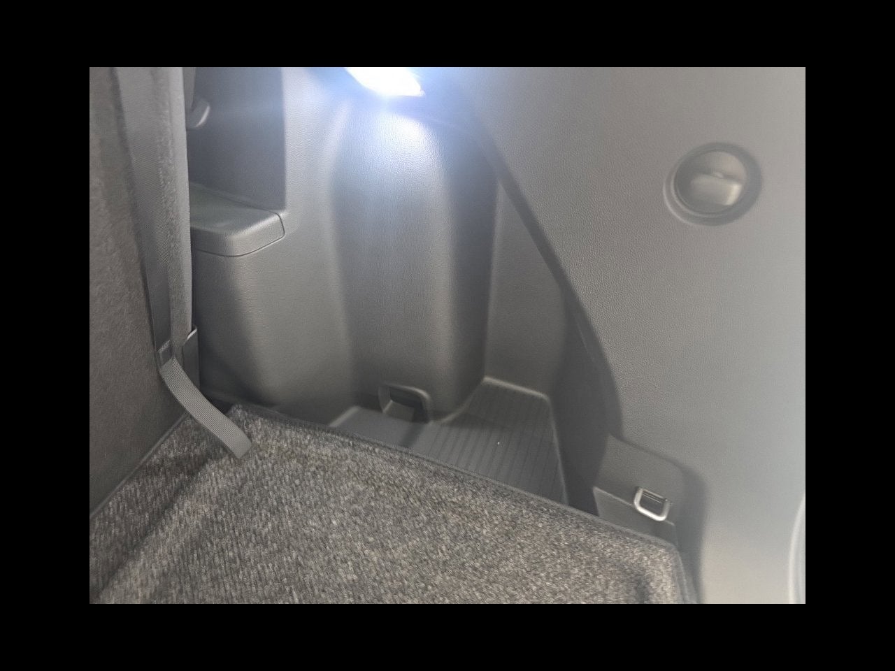 2027 Volkswagen Atlas SEL