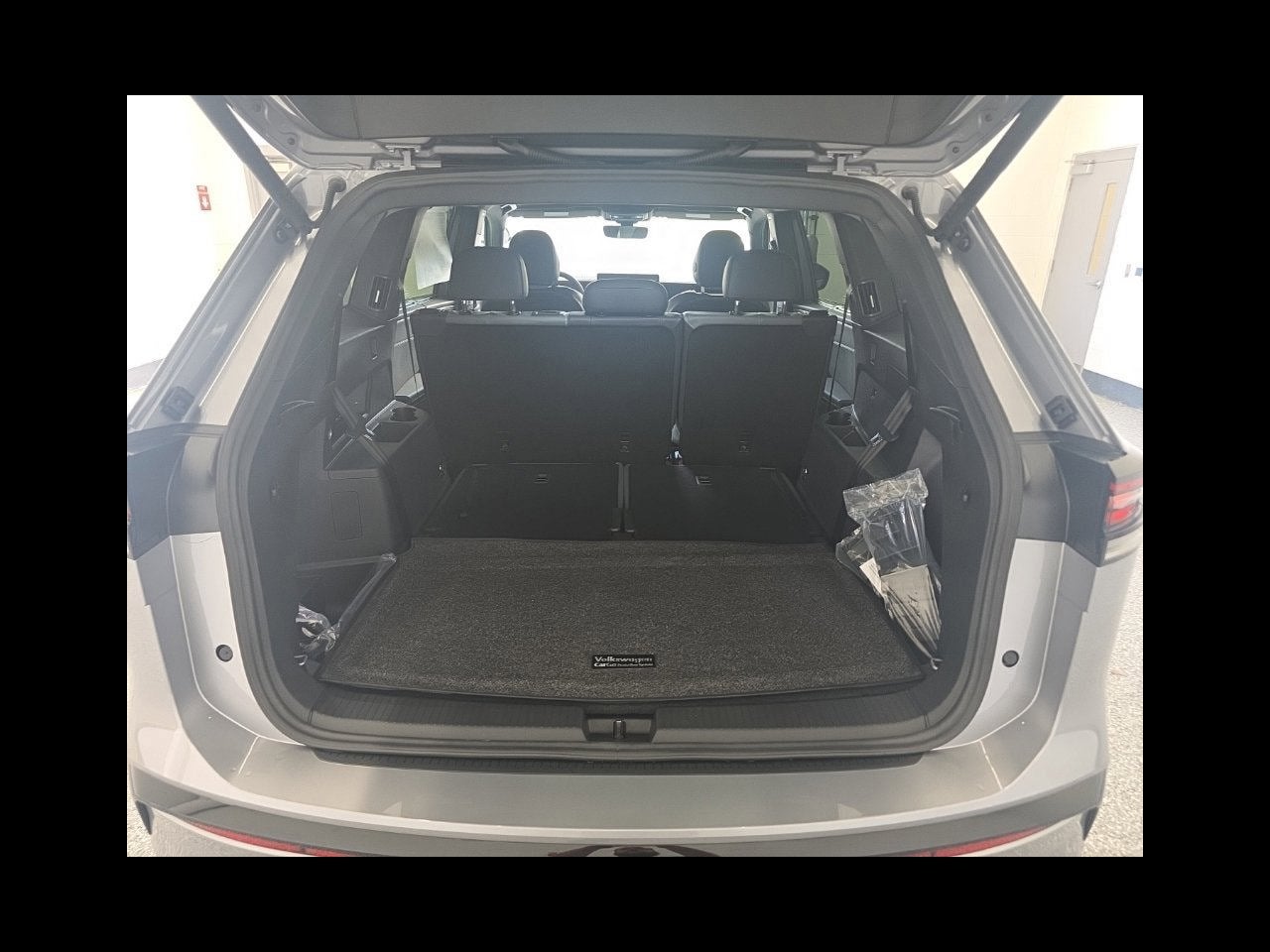 2027 Volkswagen Atlas SEL