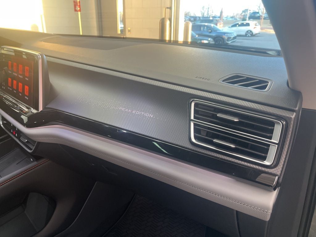 2026 Volkswagen Atlas 2.0T Peak Edition