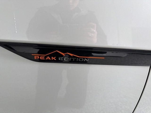 2026 Volkswagen Atlas 2.0T Peak Edition