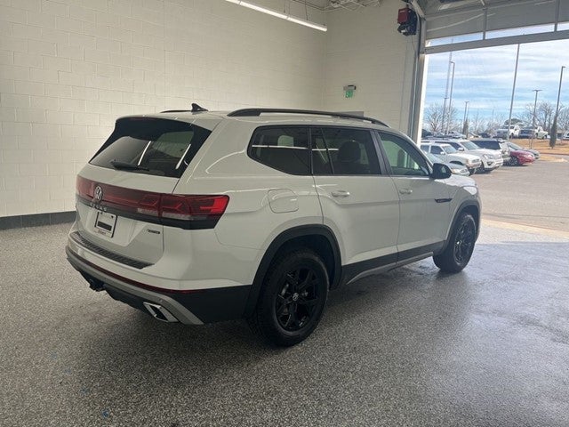 2026 Volkswagen Atlas 2.0T Peak Edition