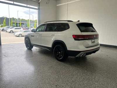2026 Volkswagen Atlas 2.0T Peak Edition