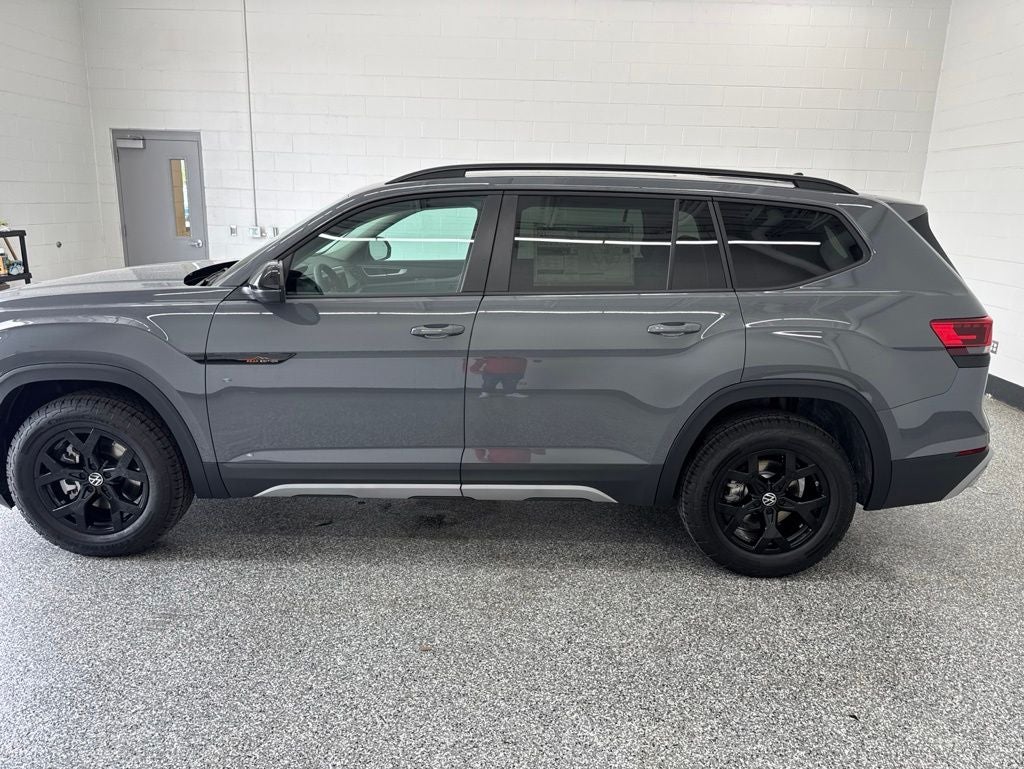 2026 Volkswagen Atlas 2.0T Peak Edition