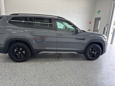 2026 Volkswagen Atlas 2.0T Peak Edition